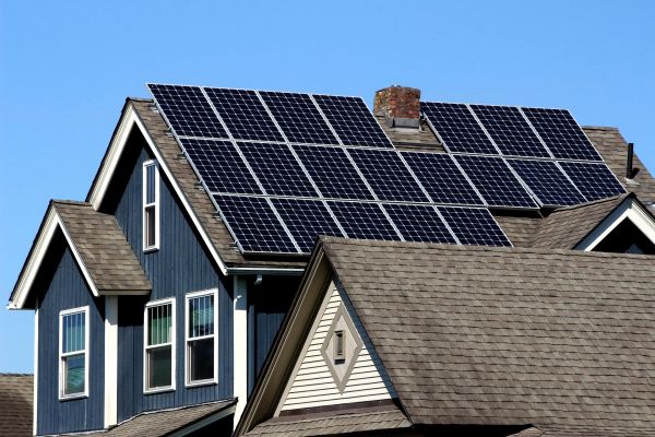 Les avantages de l'énergie solaire photovoltaïque pour votre maison